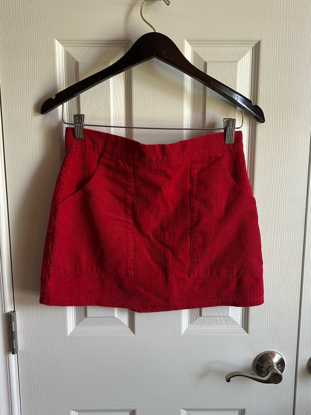 Cloud Ten | red corduroy mini skirt w/ pockets